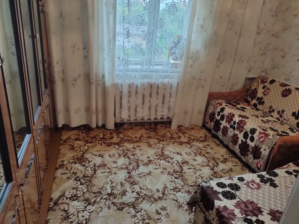 Продаж 3 кімнатної квартири в місті Сквира .єОселя , є відновлення