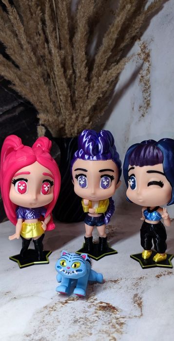 Мисливці на демонів, K pop demon hunters Кей поп Румі Мія Зої