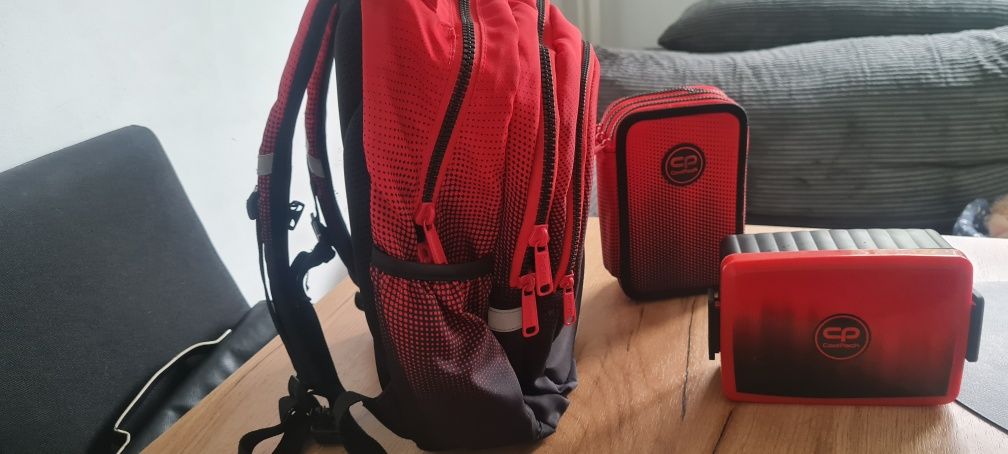 Plecak CoolPack GRADIENT CRANBERRY i akcesoria piórnik + śniadaniówka