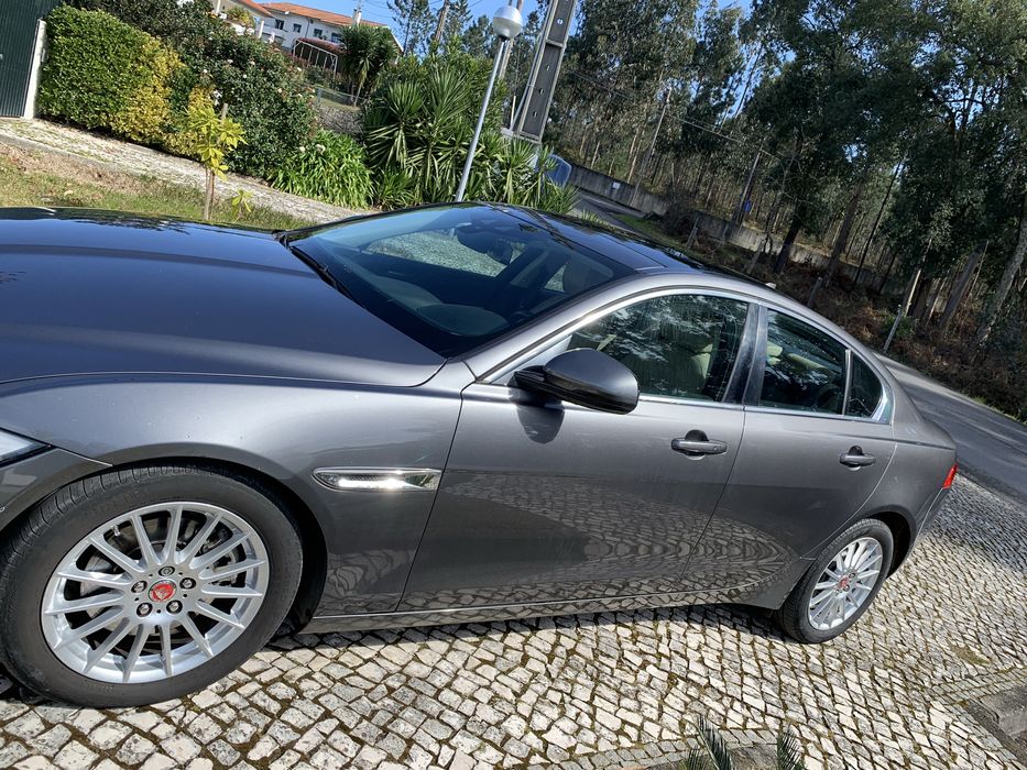 Jaguar xe 180cv full extras