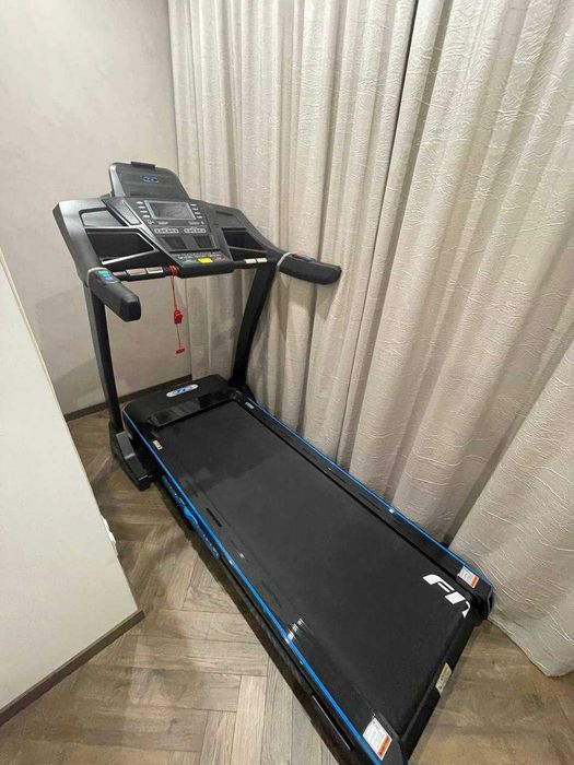 Бігова доріжка FitLogic T26C