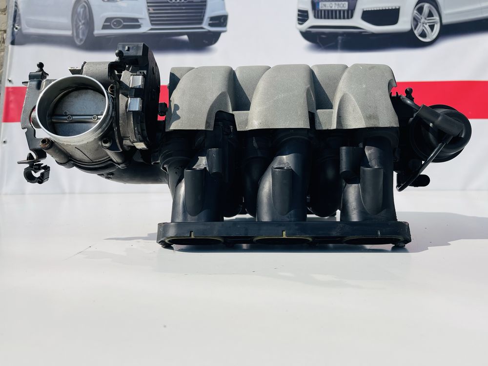 Впускний Колектор Audi A6 C6 2.4 BDW Впускной A6529358 Авторозборка