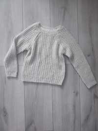 Sweter, sweterek beżowy świąteczny połyskujący r.110/116