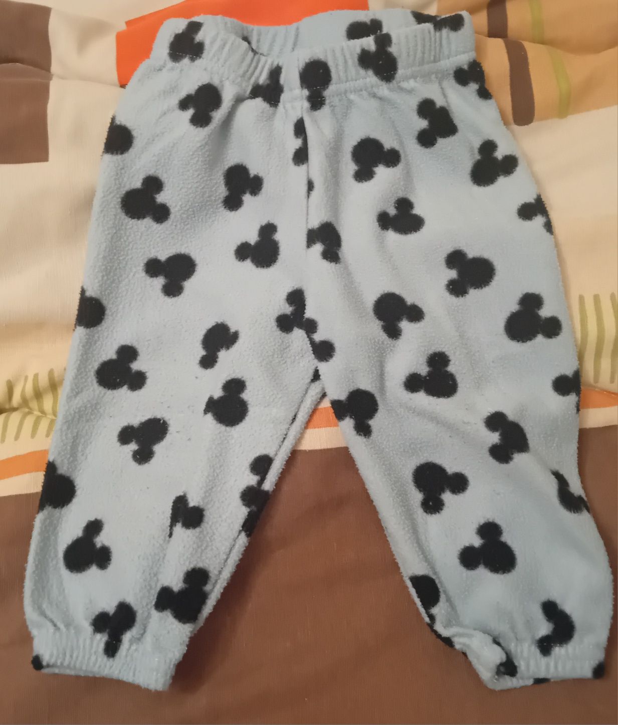 Peças do lidil, 1 calças de menina usado, camisa vermelha de menina us