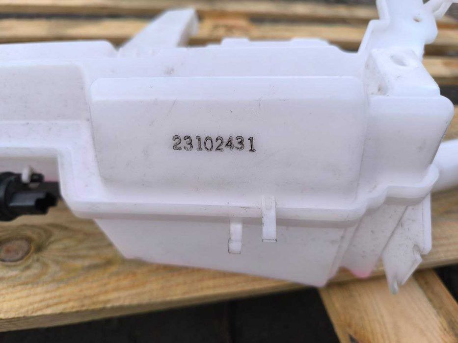 Бачок омивача Nissan Ariya 2022-2025    23102431