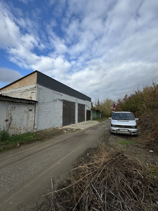 Гараж в районе азота