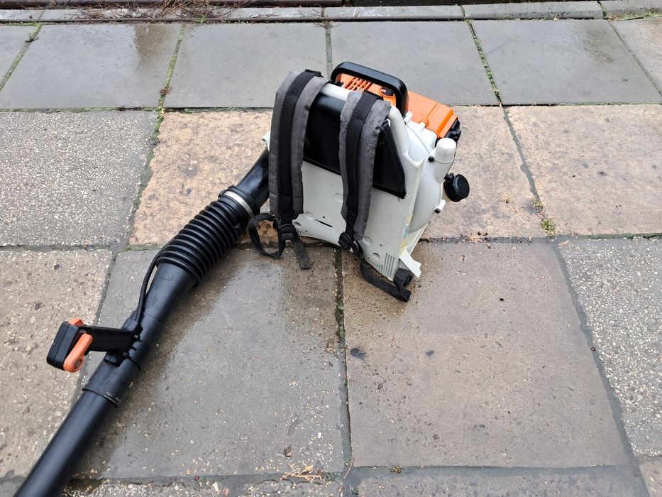 Dmuchawa plecakowa do liści stihl br400 3.5KM ładny stan br 400 420