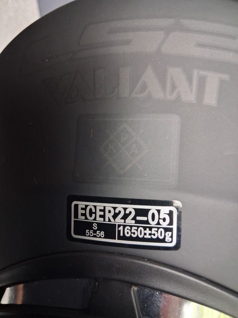 Kask motocyklowy szczękowy LS2 251 ecer22-05 S