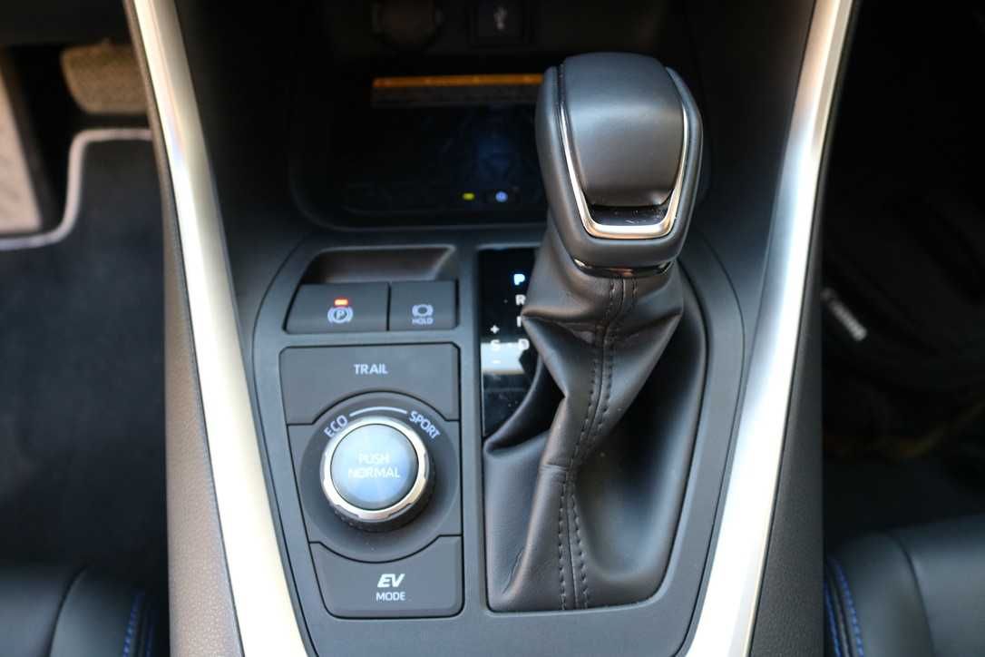 Toyota RAV4 Tração Integral - 222Cv Topo de Gama [75 mil km]