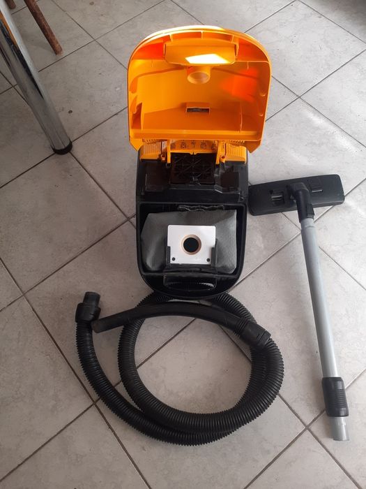 Пылесос АЕG  б/у.