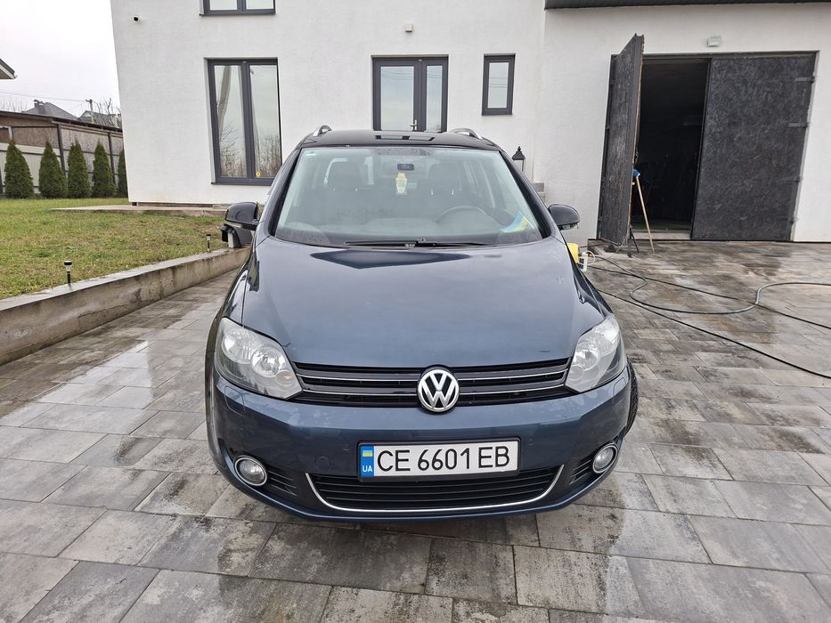 Volkswagen golf plus style