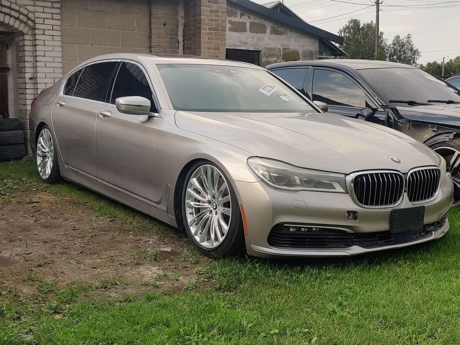 BMW Seria 7 2016R. G12 750Li 4.4 V8 450 Koni Piękny KOLOR CAŁY samochód NA MIEJSCU