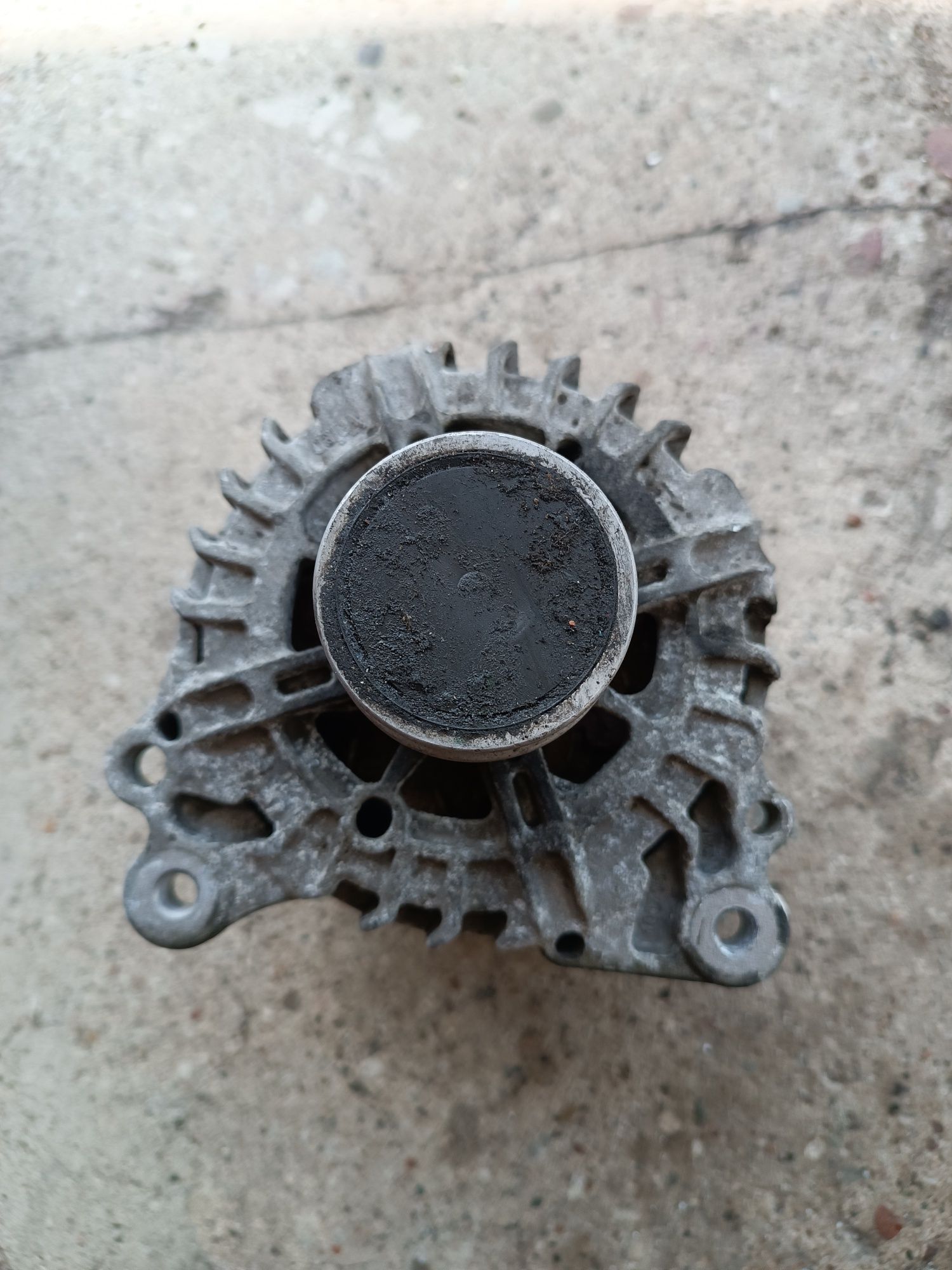 Alternator golf vii Tiguan a3 8v 1.4tfsi TSI Leon 04c,903,023k