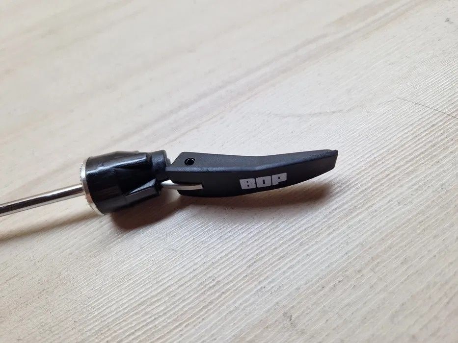 Nowy szybko-zamykacz koła tył BOP