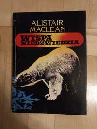 Książka "Wyspa Niedźwiedzia" Alistair MacLean