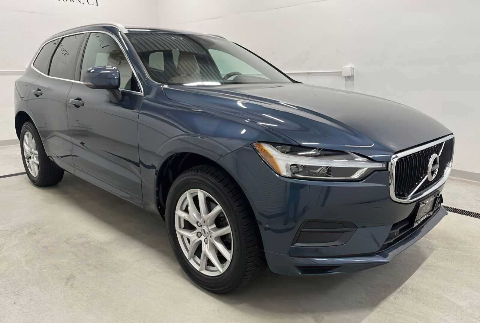 2018 Volvo XC60 T5 Momentum