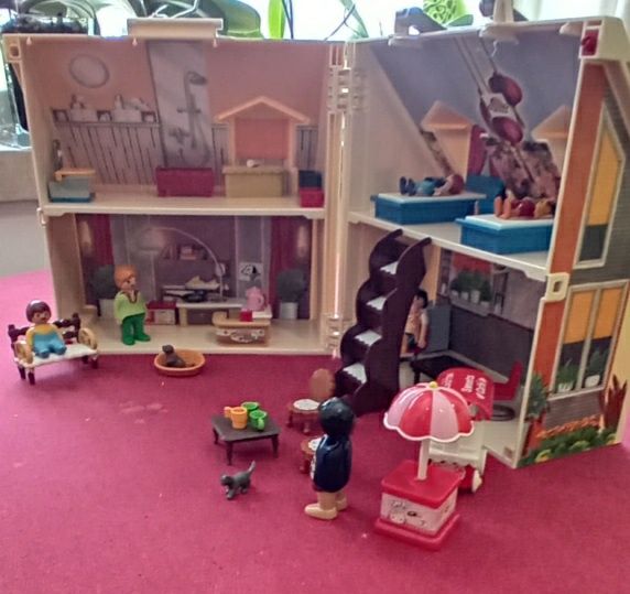 Playmobil casa dos bonecos