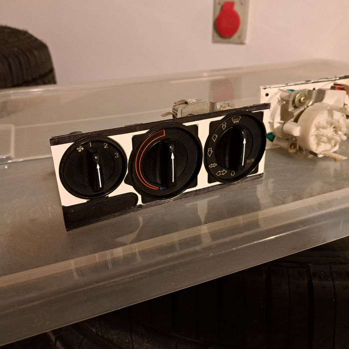 regulator dmuchawy ogrzewania wiatraka nawiewu Saab 900 Krokodyl