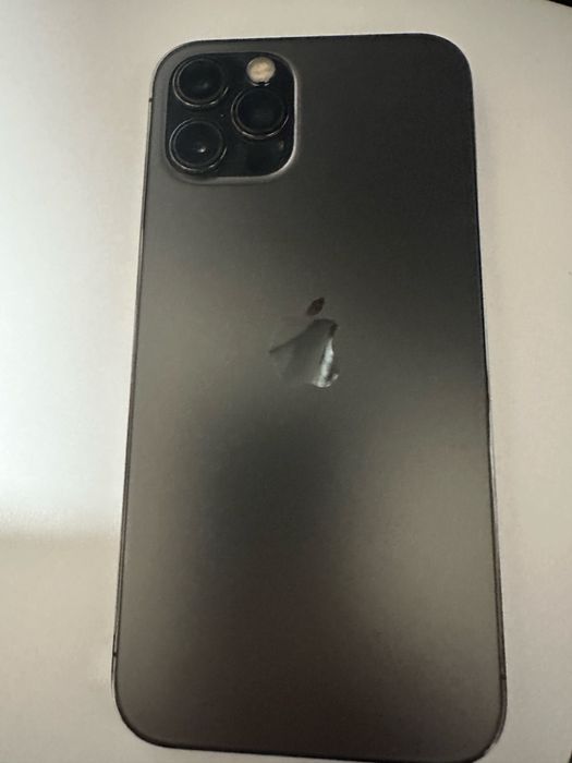 Iphone 12 pro rihorosamente impecavel e todo original