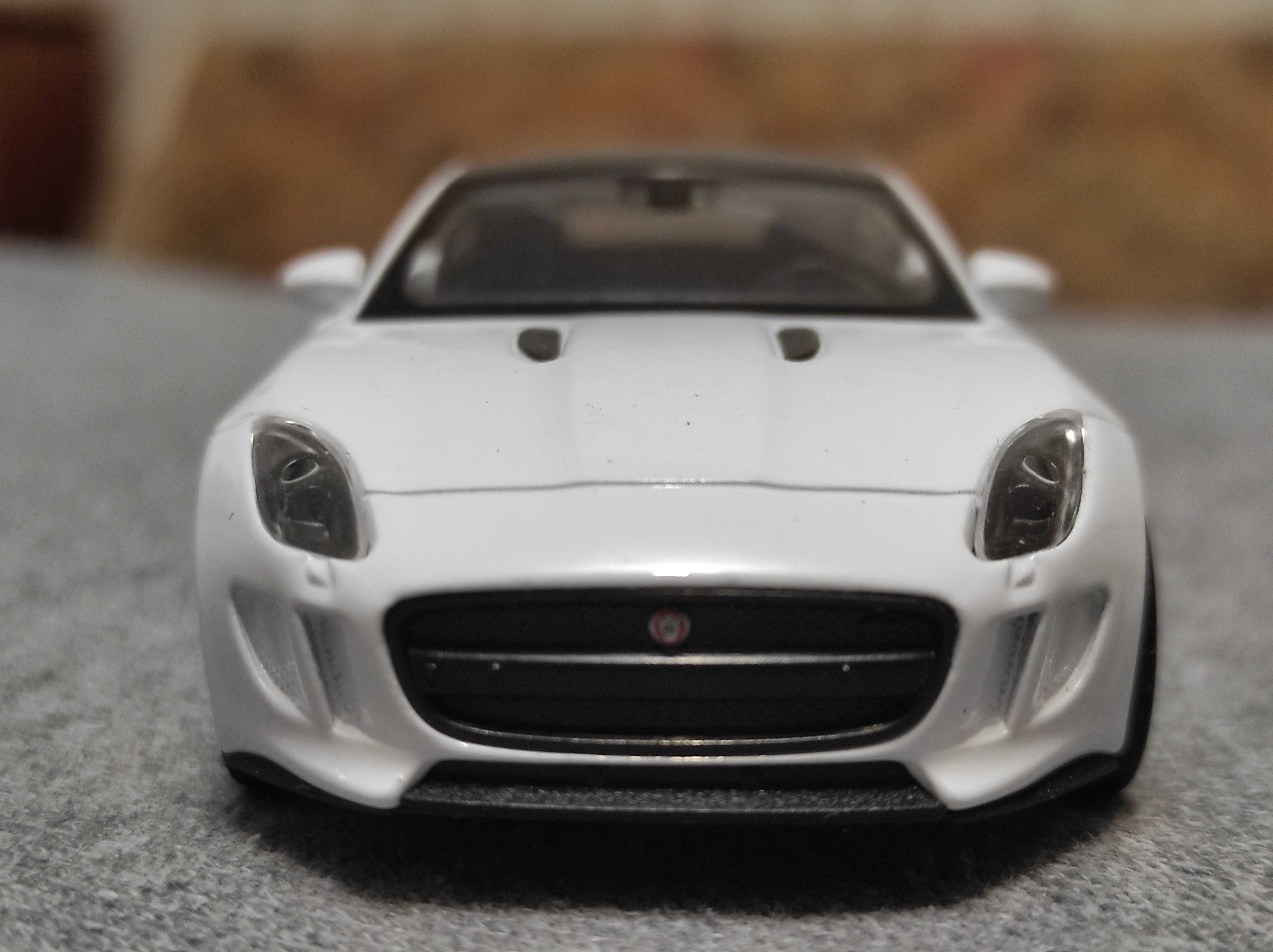 Машинка Jaguar F-Type Welly 1/36 Модель Ягуар