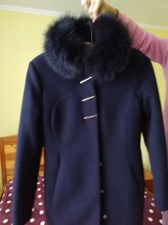 Зимове пальто з натуральним мєхом