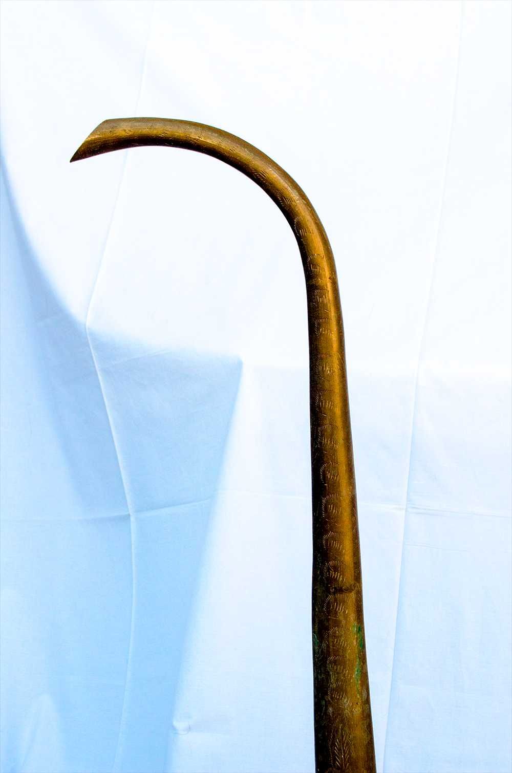 Bule árabe gigante de Latão