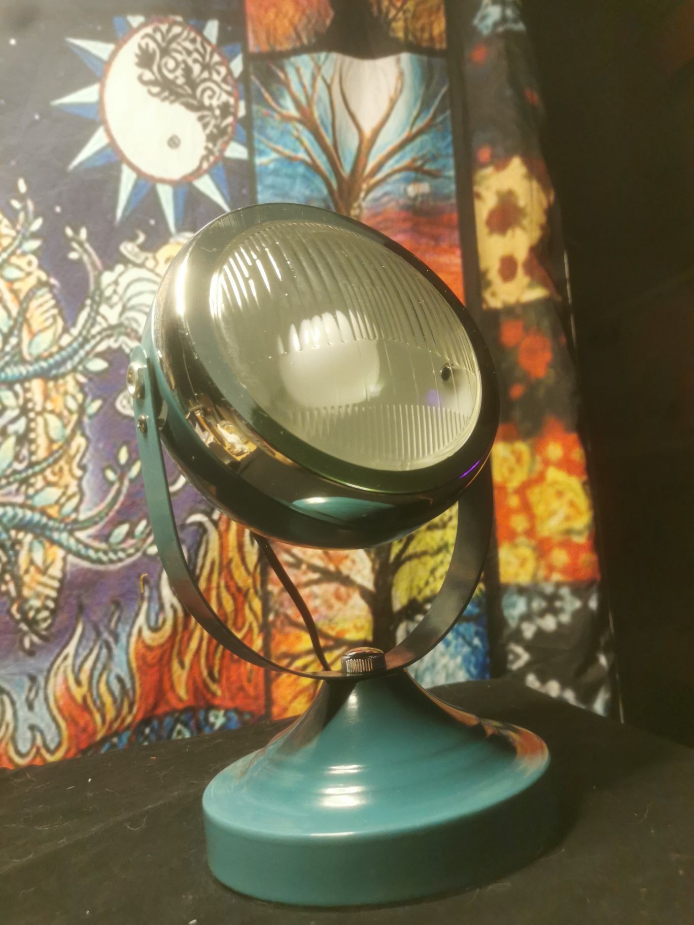 Lampa, lampka, reflektor samochodowy. Dwie sztuki
