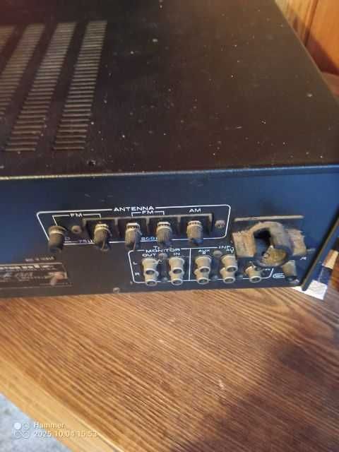 Amplituner Marantz 1515