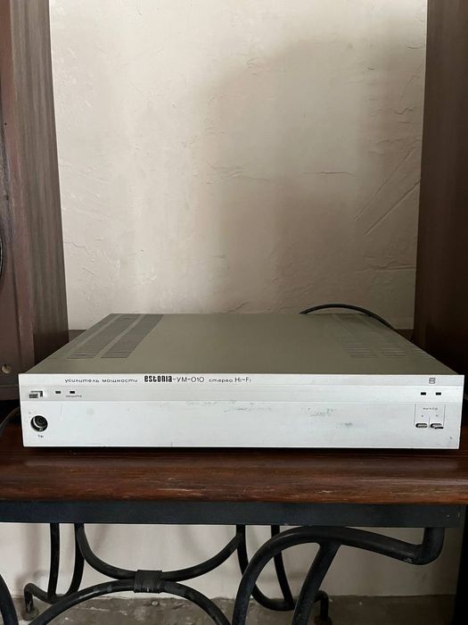 Продам колонки АС 150,корпус Корвет і підсилювач