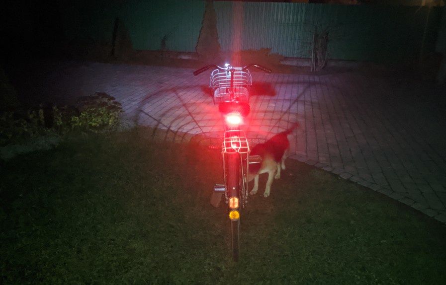 Ліхтарик для Велосипеда к-т (фонарик  на велик)