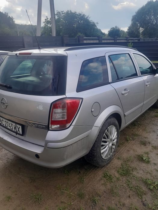 Продам Opel Astra H Універсал!!!