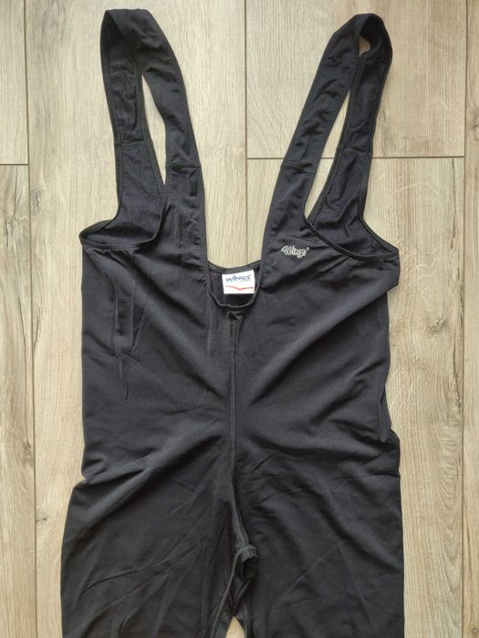 Спортивный  комбинезон Wings  sport wear Xl (Holland) черного цвета.