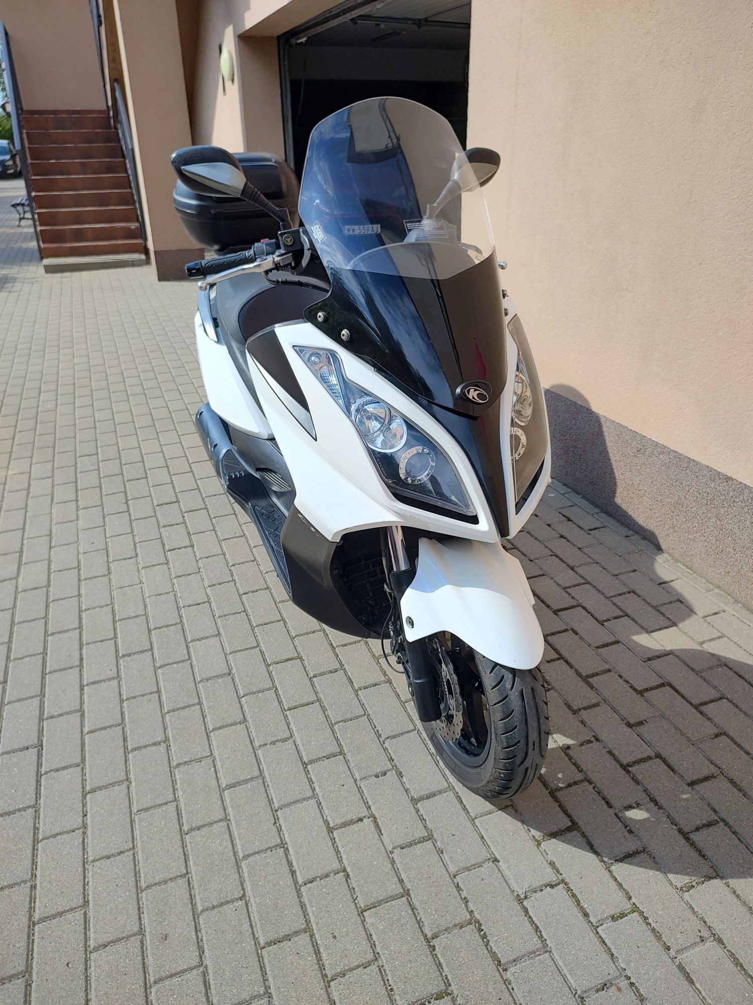Kymco DinkStreet 125 Cm³ 15 KM 2014r.