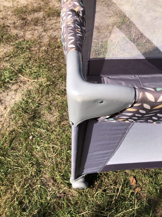 Продам манеж ліжко стан хороший.