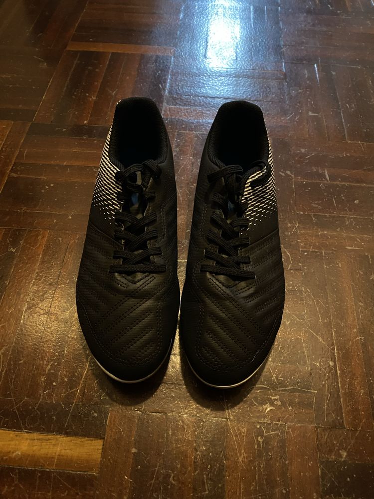 Chuteiras futebol 39