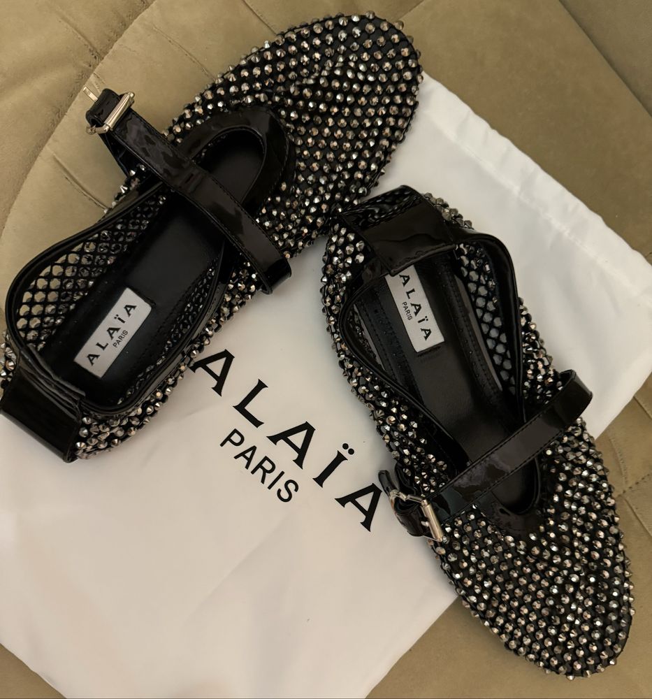 Босоножки ALAÏA. Черные с камесками на сеточке. Размер 39-41