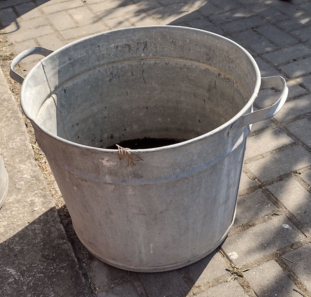 Dawne Kotły metalowe