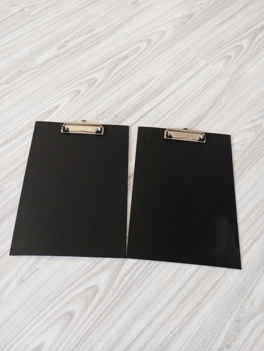 Podkładki z klipsem A4 cena za dwie sztuki