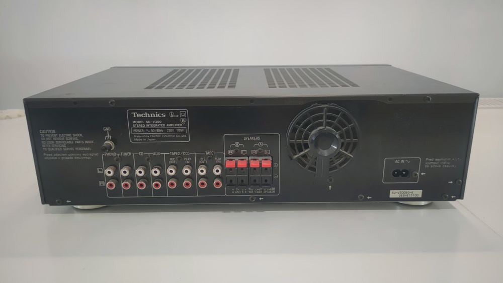 Wzmacniacz stereo Technics SU-V300, wejście na gramofon, 4 wyjscia