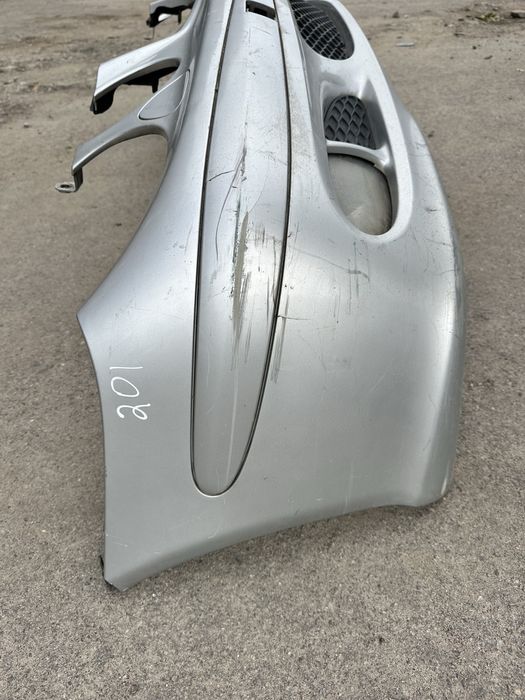 Передній бампер Mercedes-Benz W211 Мерседес Бенз В211 2002–2006 дорест