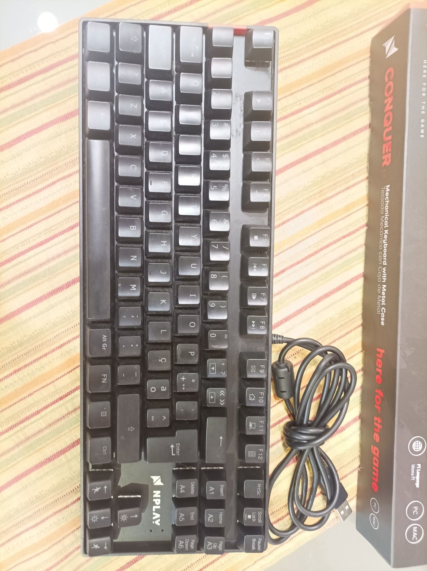 Teclado de gaming Nplay