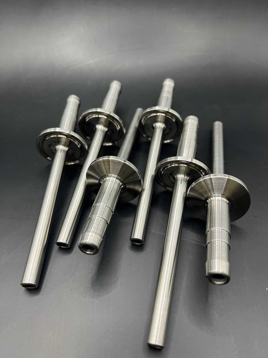 Токарні роботи. Металообробка.