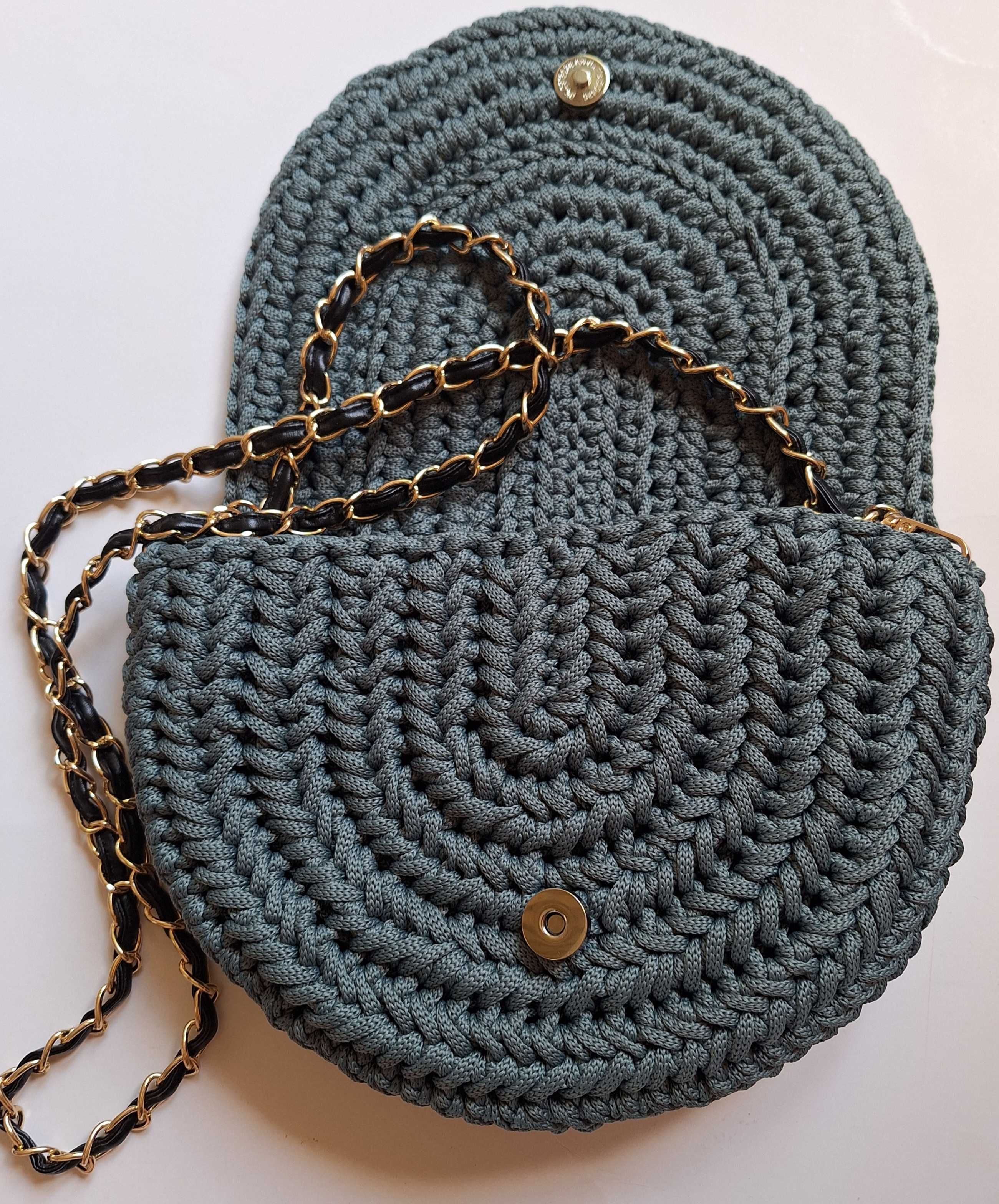 Handmade torebka -jodełka na szydełku