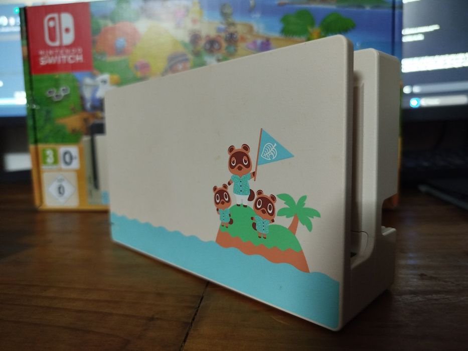 Nintendo switch 1 ( versão animal crossing) ( VENDO APENAS EM ÉVORA )