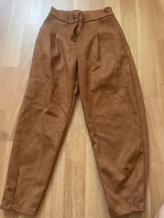 Брюки в школу 128 р на дівчинку