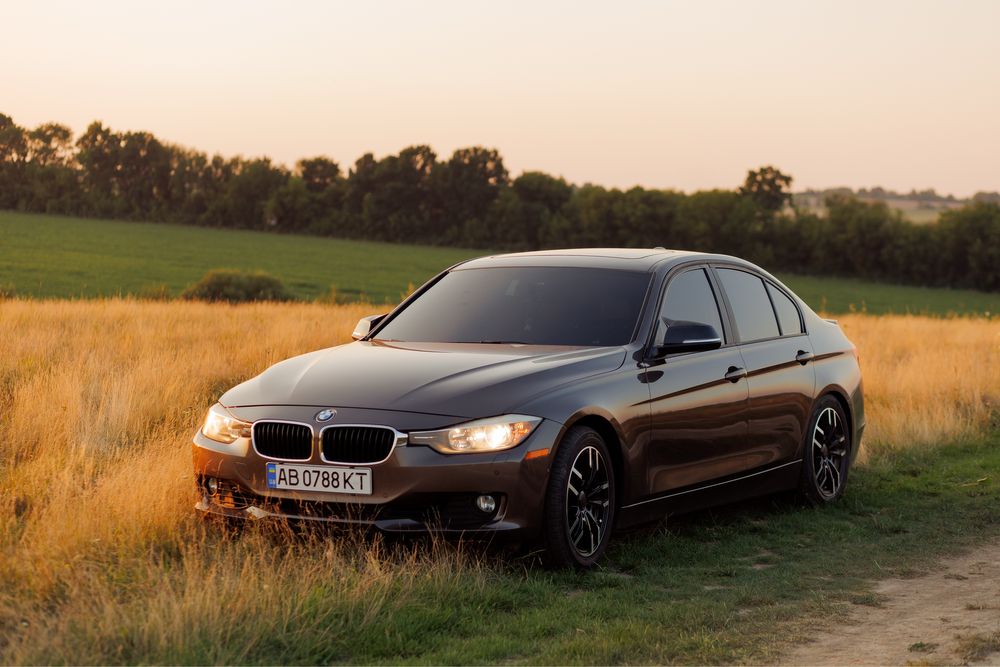 Продам BMW 328i