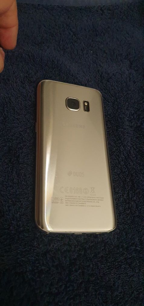 Смартфон Samsung s7 4.32