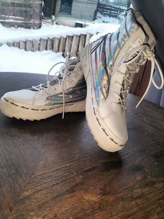 Buty sportowe, damskie ocieplane sneakersy Ellesse 37 jak nowe