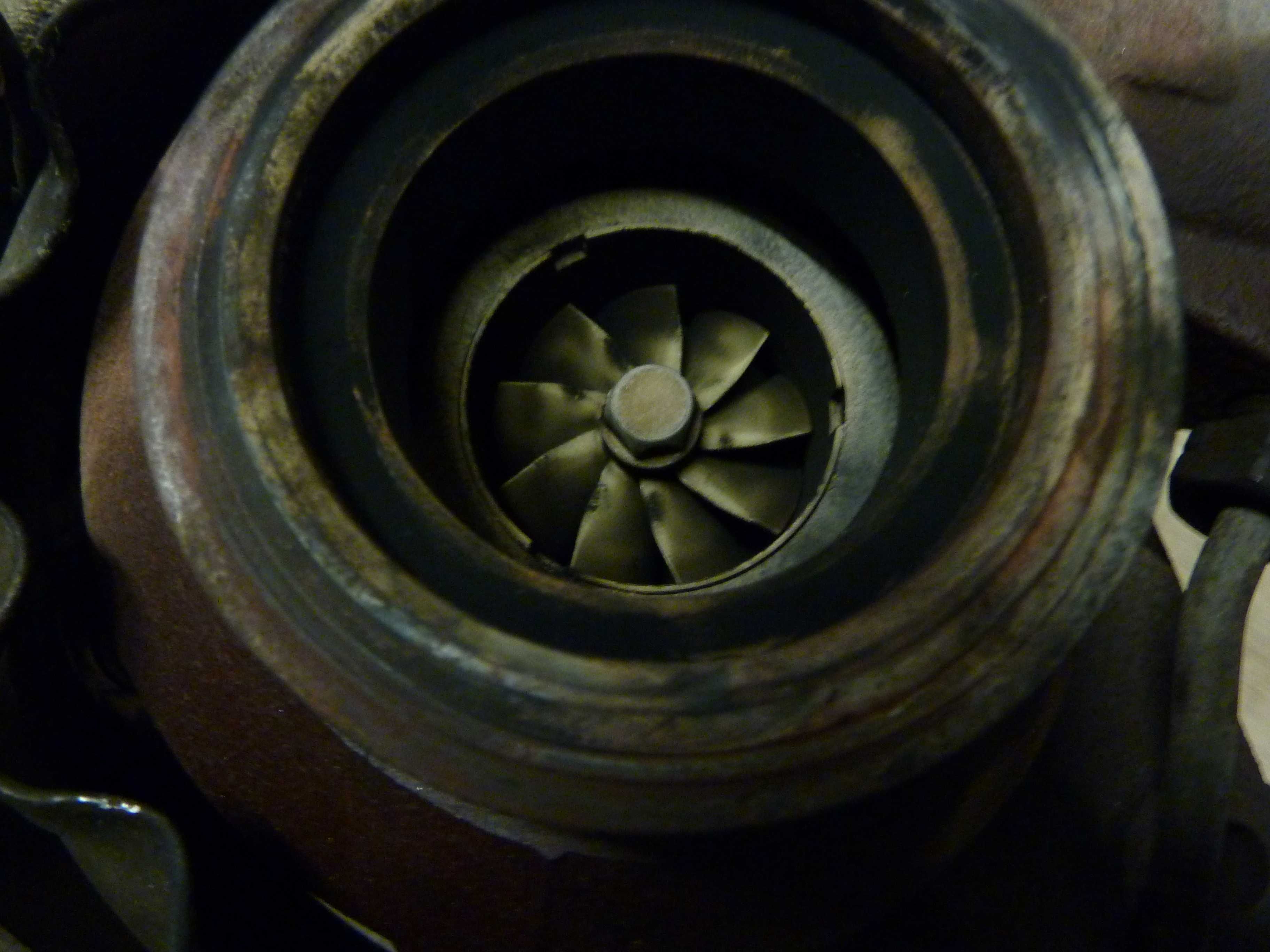 VW PASSAT B6 1,9 TDI BLS turbosprężarka turbina 03G2.53019K