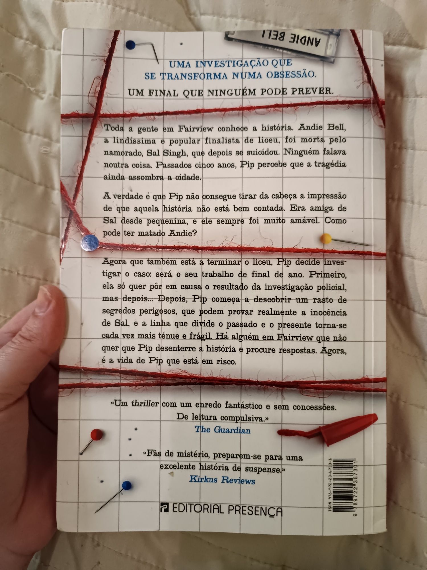 Livro "O homicídio Perfeito" de Holly Jackson